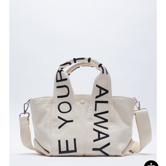 Text midi tote bag - Picture 1 of 5
